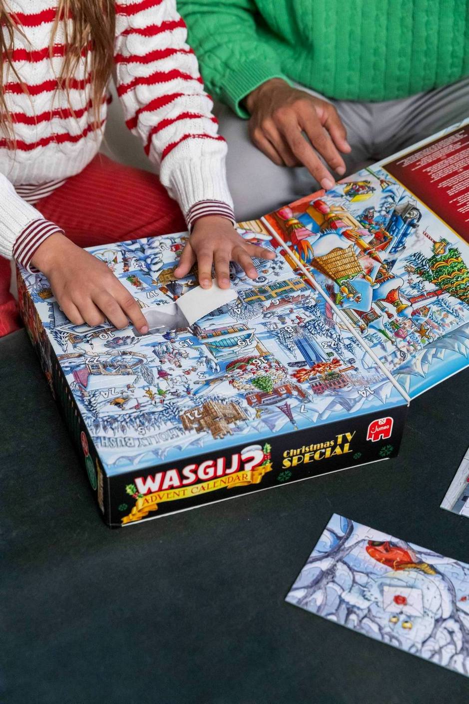 Wasgij - Advent Calendar - Christmas TV Special! - 24 x 54 Piece Jigsaw Puzzle