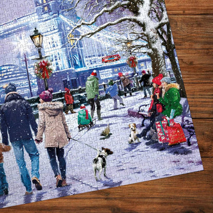 Gibsons - Tower Bridge at Christmas - 1000 Piece Jigsaw Puzzle