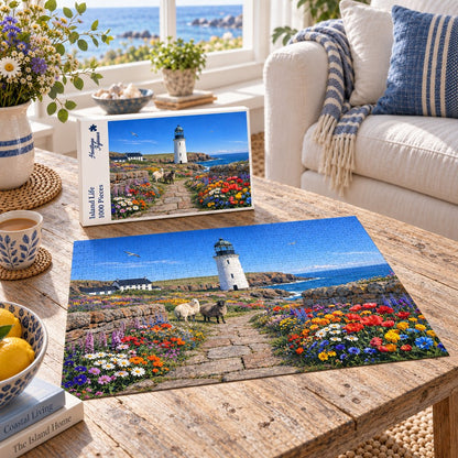 Heritage Jigsaws Island Life, 1000-piece jigsaw puzzle lifestyle image