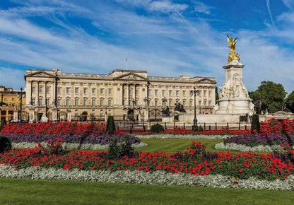 Cheatwell Games - World's Smallest Buckingham Palace - 1000 Piece Jigsaw Puzzle